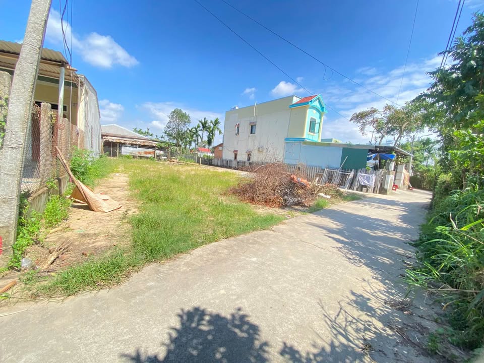 Bán đất phường Trương Quang Trọng, Quảng Ngãi 107m² - Giá thương lượng hấp dẫn!