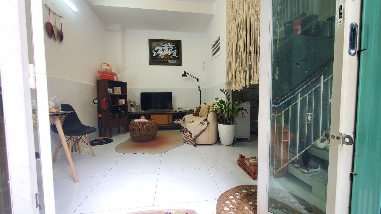 Nhà nguyên căn Trần Khắc Chân, Q.1 - 22m² giá chỉ 12,5 triệu/tháng - Thích hợp cho gia đình và kinh doanh!
