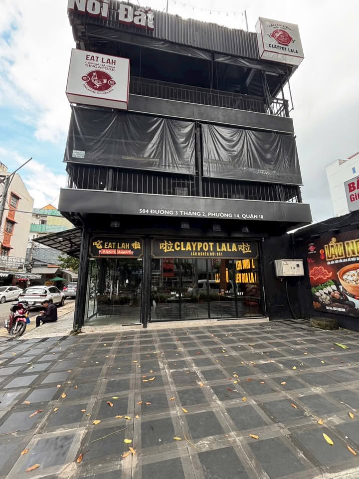 Cho thuê mặt bằng lầu 2 & 3 đường 3 Tháng 2, quận 10 - Diện tích 132m² chỉ 60 triệu/tháng!