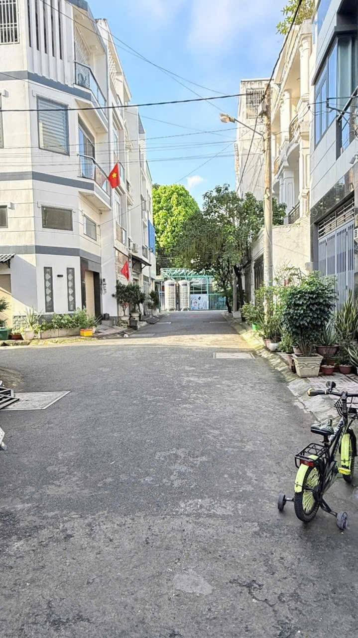 Nhà cho thuê Thủ Đức 50m² giá chỉ 14 triệu - Full nội thất tiện nghi!