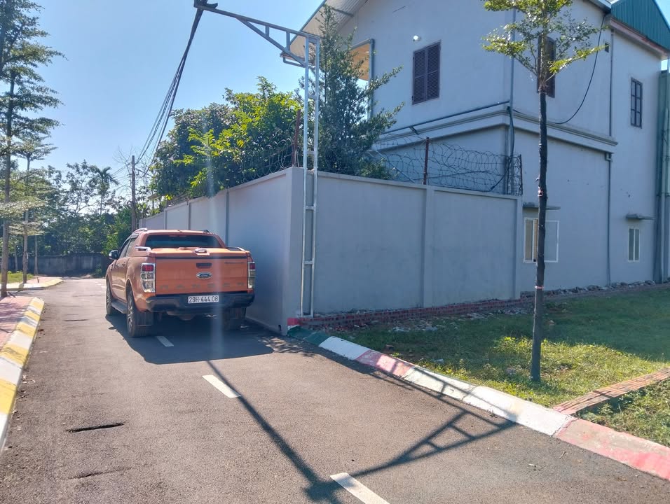 Đất thổ cư 100m² tại thôn 5 Phú Cát - Gần nhà máy in tiền, giá thỏa thuận!