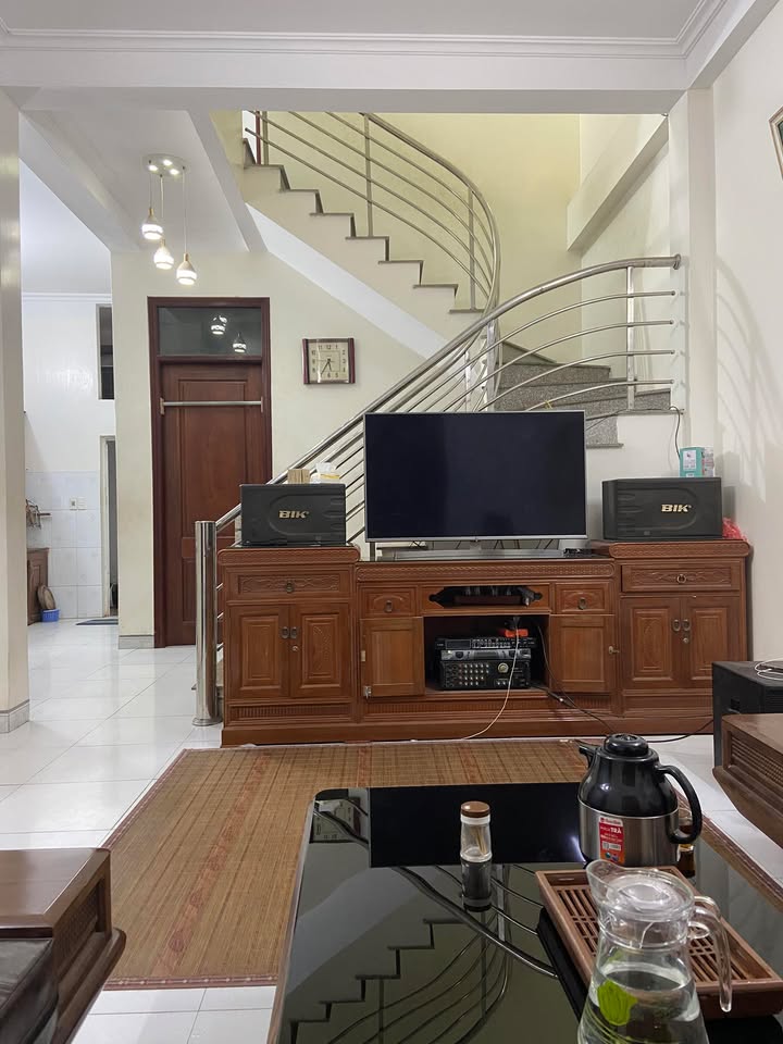 Nhà riêng Hữu Bằng Thạch Thất 70m² - Dân cư làng nghề phát triển