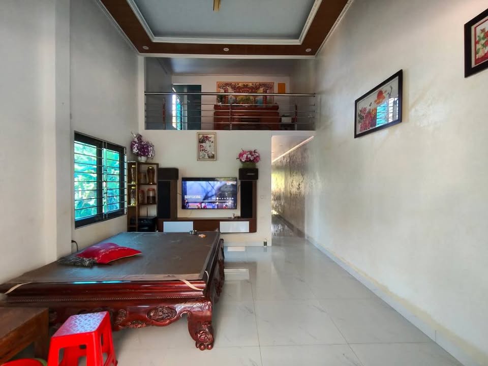 Nhà bán tại Tuy Lộc, Yên Bái 118m² giá 1.2 tỷ - Nhà xây mới, sân vườn thoáng mát!