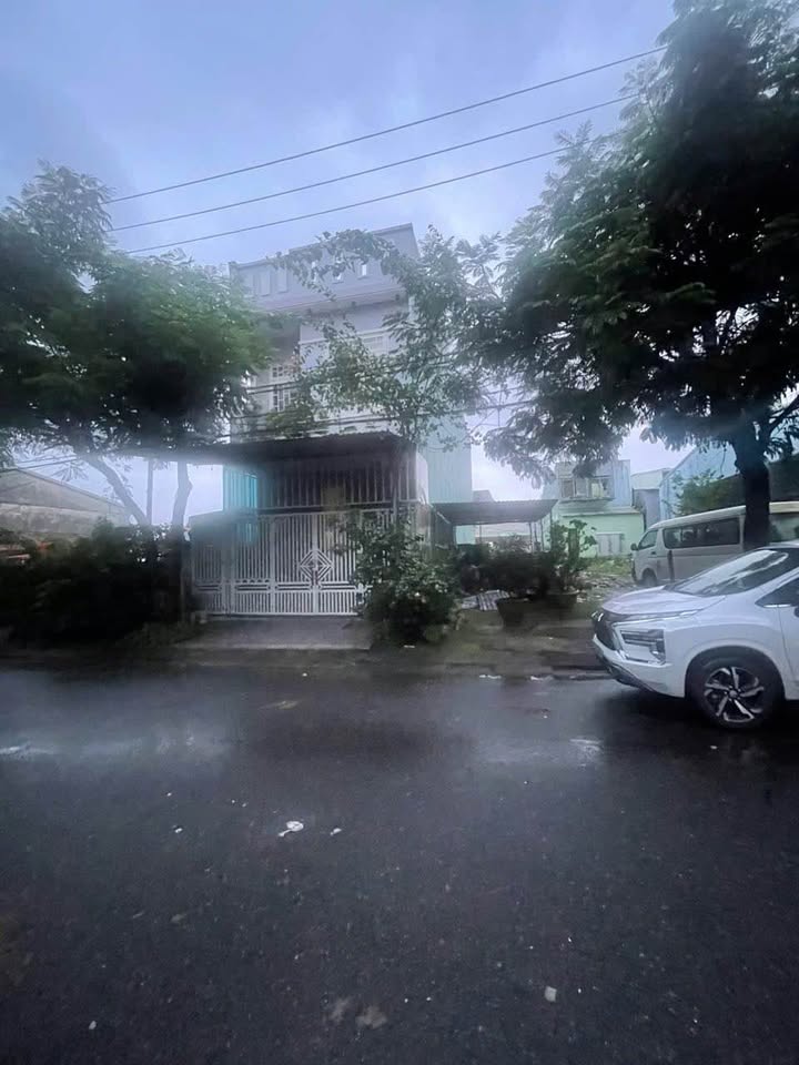 Đất nền Cẩm Lệ Đà Nẵng 82m² giá 4.45 tỷ - Vị trí đẹp, thuận tiện định cư!