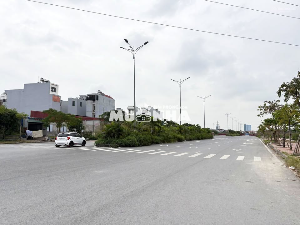 Đất nền mặt đường Đông Hải 77m² giá 5.8 tỷ - Kinh doanh thuận lợi!