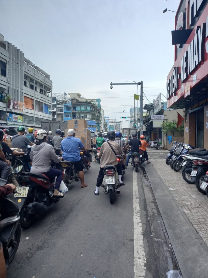 Nhà mặt tiền kinh doanh Nguyễn Thị Nhỏ, quận 6, diện tích 37m² giá 15 tỷ - Đầu tư sinh lời ngay!