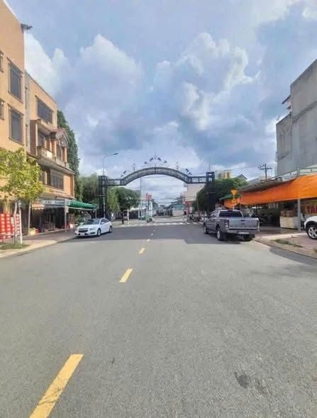 Lô đất góc Phú Hồng Thịnh 10, Dĩ An 109m² giá 8.2 tỷ - Cơ hội đầu tư tuyệt vời!