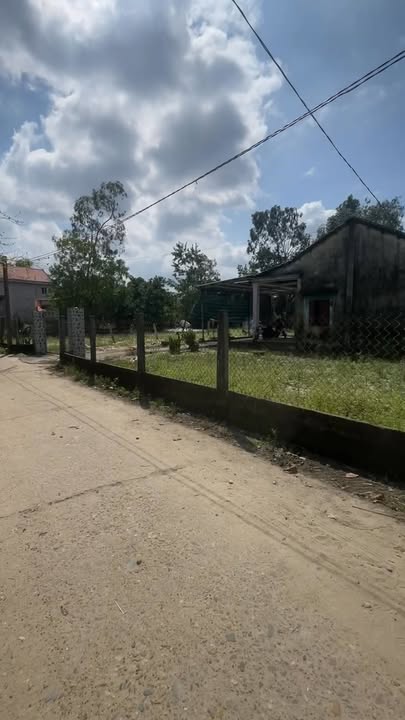 Đất nền Tam Thăng, Tam Kỳ 137m² giá 500 triệu - Vị trí đắc địa, dân cư đông đúc!