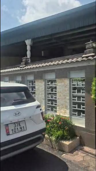 Biệt thự đẹp 568m² tại Thị trấn Xuân An, Nghi Xuân - Không gian thoáng mát, giá thương lượng!