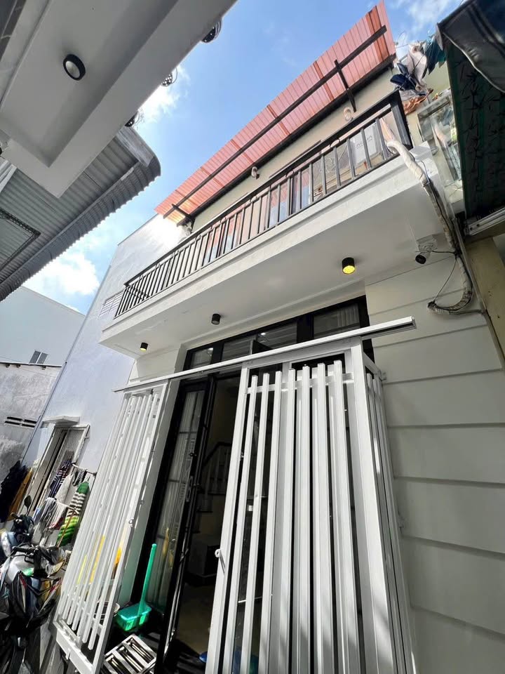 Nhà trệt lầu 30m² giá 1.55 tỷ - Sổ hồng hoàn công Trung tâm Ninh Kiều