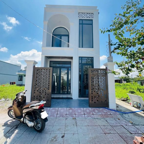 Nhà 1 Trệt 1 Lầu Đường N3, Phường Long Châu 82m² giá 2.79 tỷ - Chỉ cần dọn vào ở ngay!