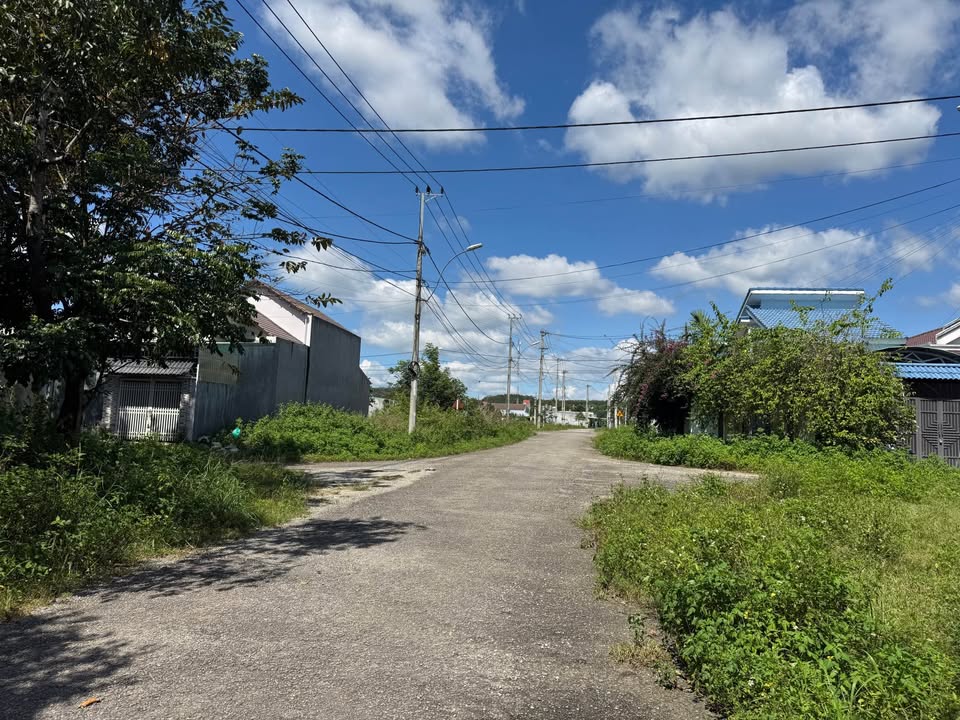 Đất nền đường Thoại Ngọc Hầu, phường Ngô Mây, 125m² - Giá tốt, cơ hội đầu tư tuyệt vời!