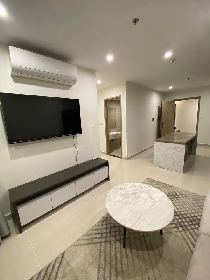 Căn hộ Vinhomes Grand Park Quận 9 81m² giá 3,9 tỷ - Full nội thất, vào ở ngay!