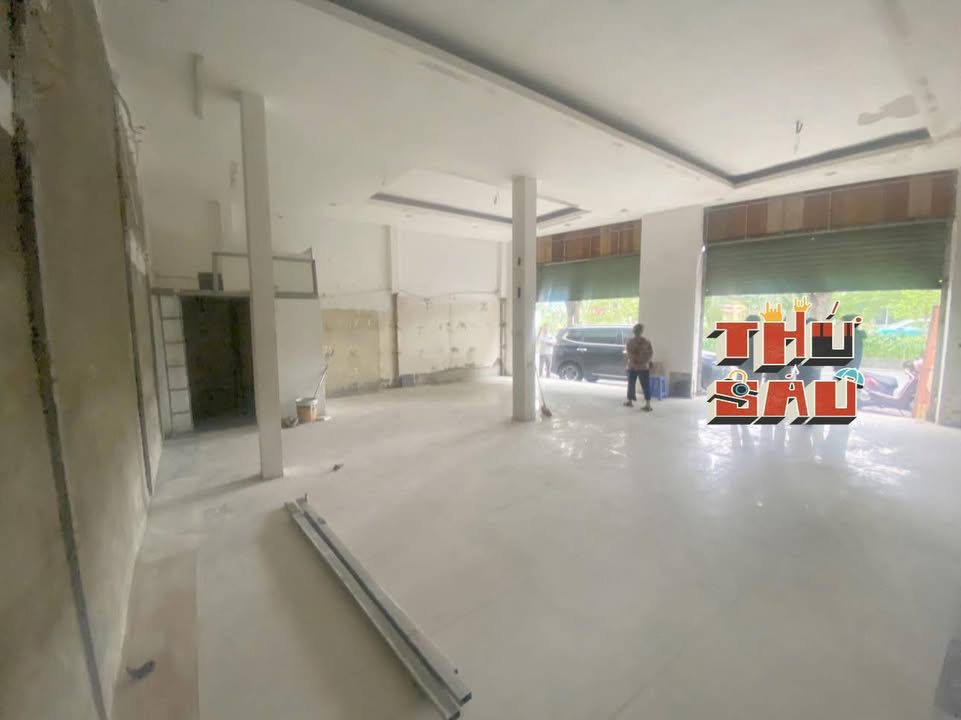 Nhà cho thuê đường Láng, Đống Đa 85m² - Mặt tiền rộng, vị trí đắc địa!