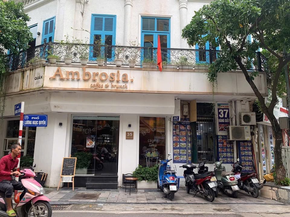 Mặt bằng kinh doanh cho thuê tại Chùa Láng, Đống Đa 75m² giá 40 triệu - Vị trí đắc địa, sẵn sàng kinh doanh!