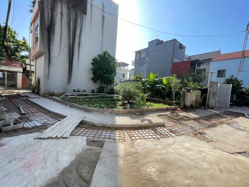 Đất nền Tiên Dương 57m² giá thỏa thuận - Lô góc hai mặt tiền ô tô vào tận nơi!