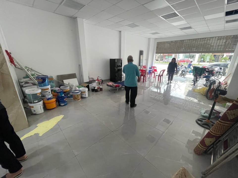 FrontHouse cho thuê tại Quang Trung, Thanh Hóa 90m² - Mặt tiền đẹp, kinh doanh thuận lợi!