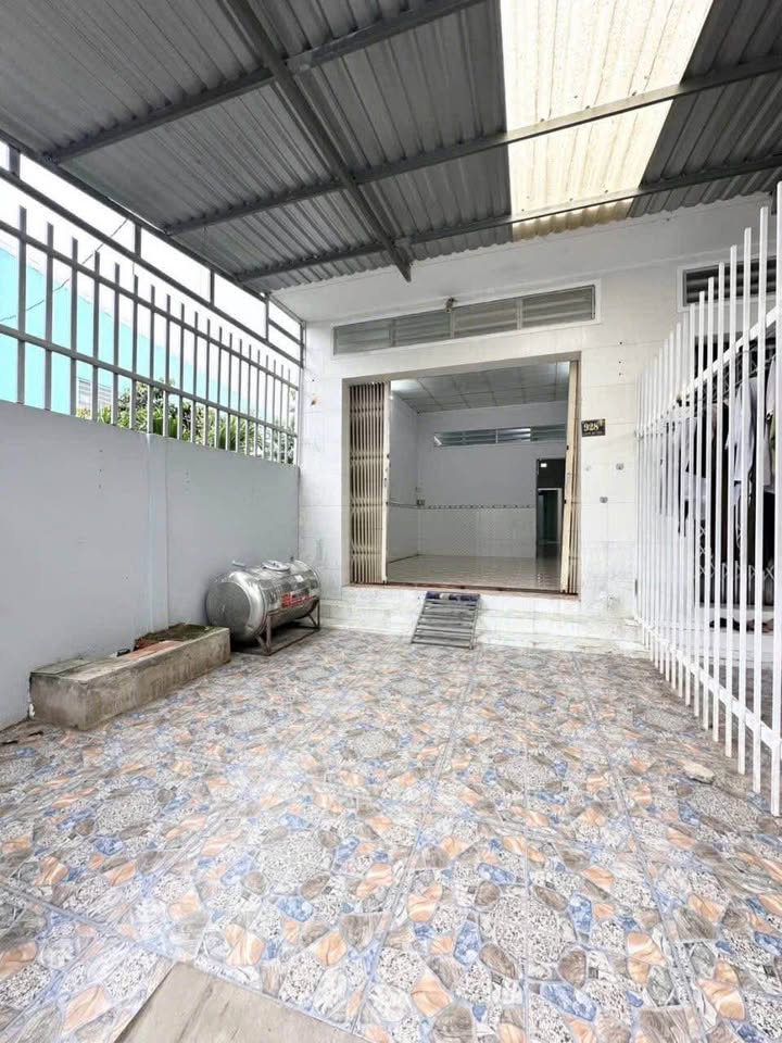 Nhà mặt tiền đường Ngô Quyền, Rạch Giá, 120m² chỉ 4 triệu/tháng - Cơ hội cho thuê hấp dẫn!