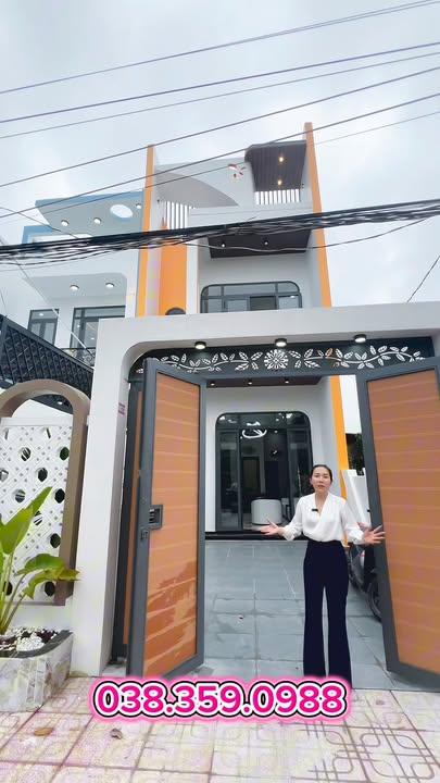 Nhà phố Cần Giuộc 100m² giá 2.68 tỷ - Thiết kế hiện đại, tiện ích đầy đủ!