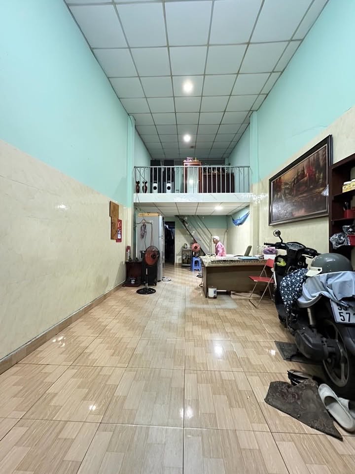Nhà mặt tiền kinh doanh Lê Quốc Trinh, Tân Phú, 77m² - Đầu tư sinh lời tốt!