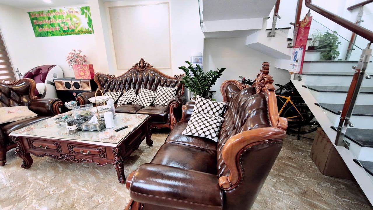 Nhà phố hẻm xe hơi Mê Linh Đà Lạt 76m² giá 9.5 tỷ - Sổ hồng riêng, vào ở ngay!