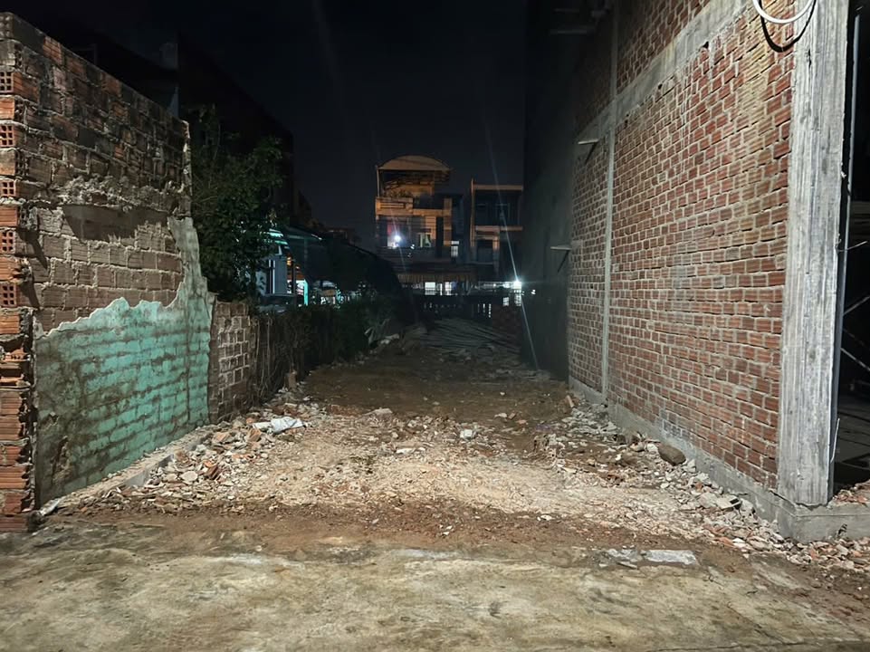 Đất phường Bùi Thị Xuân 50m² giá 700 triệu - Sổ đỏ chính chủ!