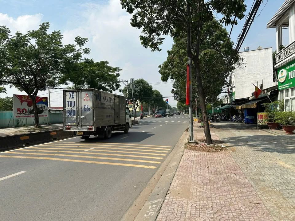 Đất mặt tiền Lê Thị Riêng, Quận 12, 222m² giá 19 tỷ - Tiềm năng sinh lời cao!