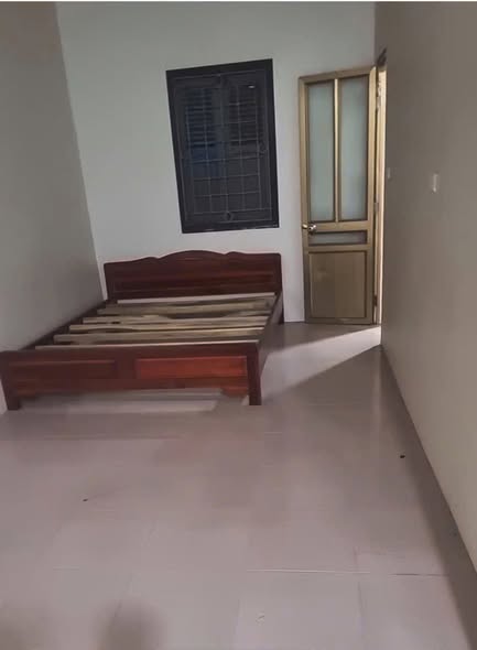 Nhà cấp 4 cho thuê Khối 3, Phường Trung Đô 4 triệu/tháng - An ninh yên tĩnh, đầy đủ nội thất!