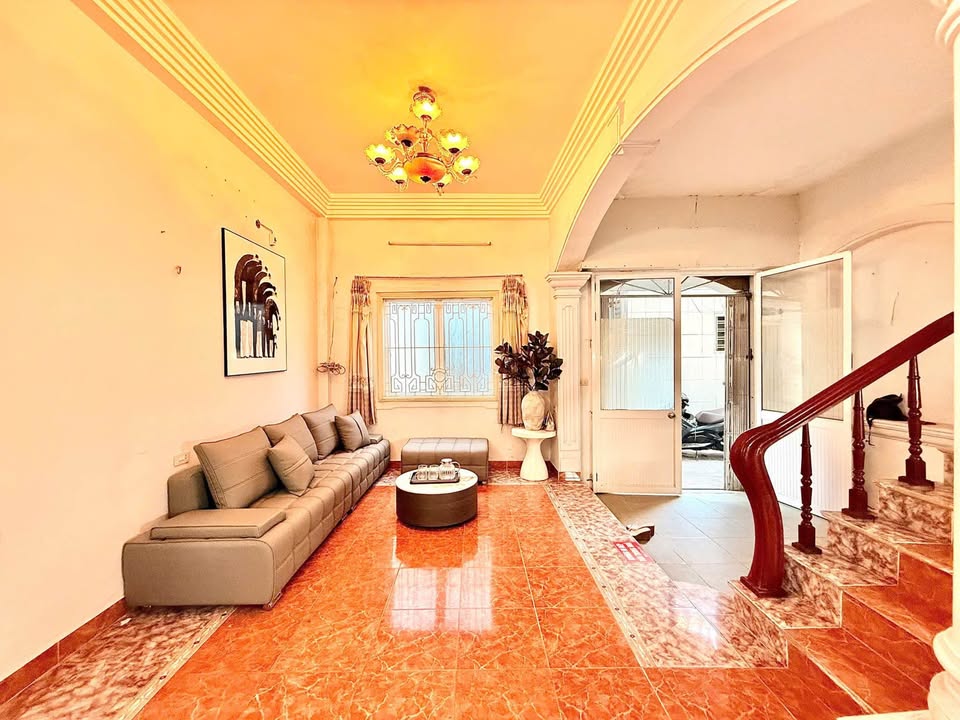 Nhà riêng 45 Đinh Tiên Hoàng, Hải Phòng 41m² giá 2.55 tỷ - Đầu tư sinh lời ngay!