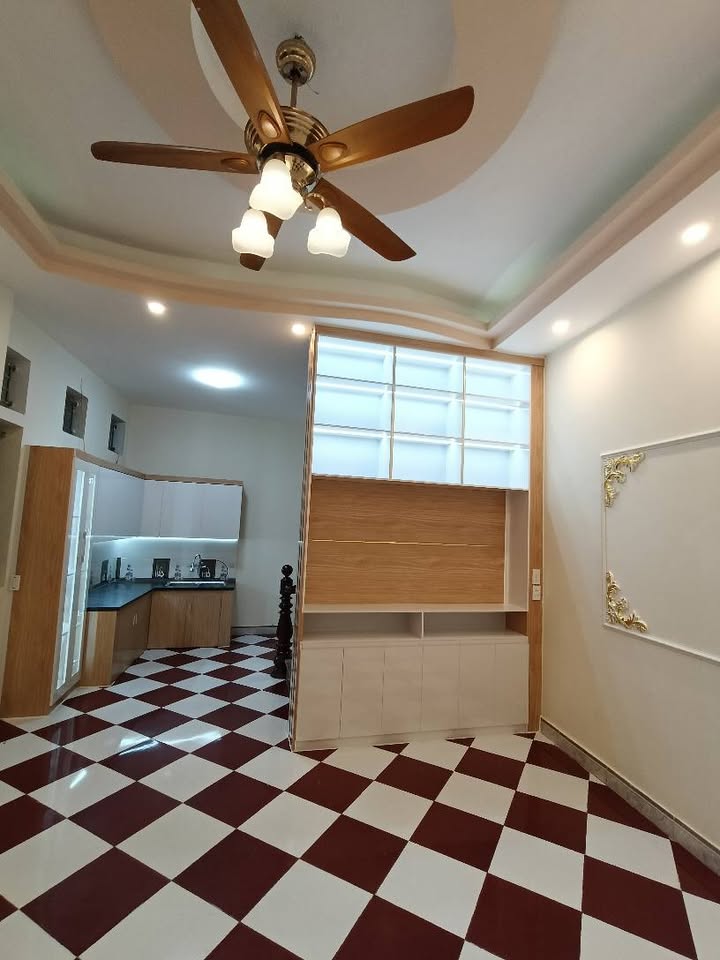 Nhà phố 3 tầng Lộc Vượng Nam Định 45m² giá 2.1 tỷ - Ô tô vào tận cửa!