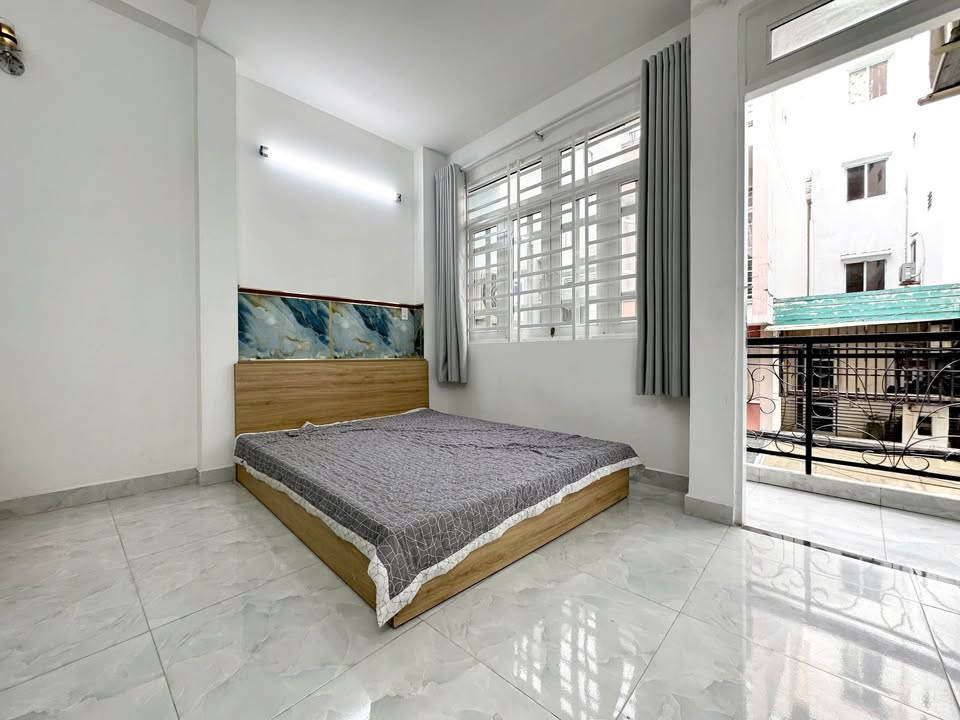 Phòng cho thuê Ngô Gia Tự, Q10, 30m² - Full nội thất, không chung chủ!