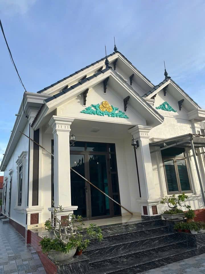 Cho thuê nhà riêng Minh Đức 100m² - Full nội thất, ô tô vào tận sân!