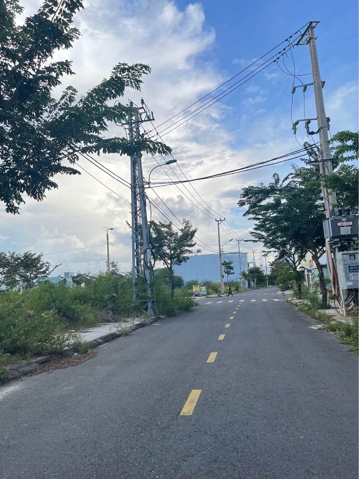 Đất nền đường Hói Kiểng 18, quận Ngũ Hành Sơn, 105m² giá 5.1 tỷ - Cơ hội đầu tư tuyệt vời!