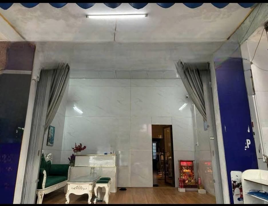 Nhà mặt tiền Đặng Dung, Hòa Khánh, 75m² giá 5 tỷ - Vị trí kinh doanh sầm uất!