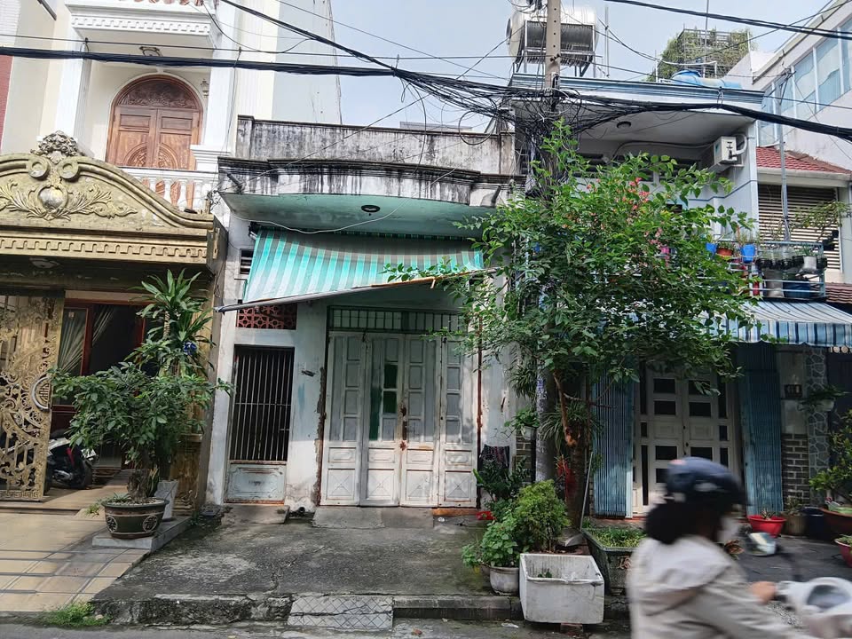 Bán nhà mặt tiền đường B2, Tây Thạnh, Tân Phú 99m² - Khu dân trí cao, an ninh tốt!