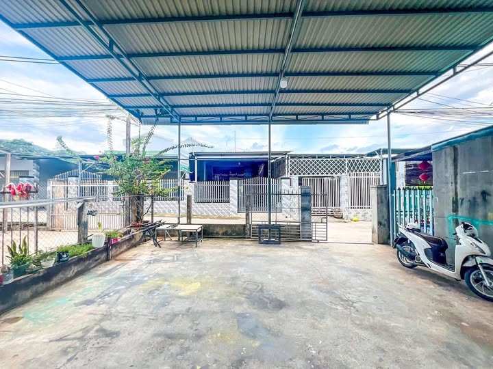 Nhà mặt tiền Ngô Mây, Ba Ngòi, Cam Ranh 307m² giá 3.5 tỷ - Sẵn sàng vào ở!