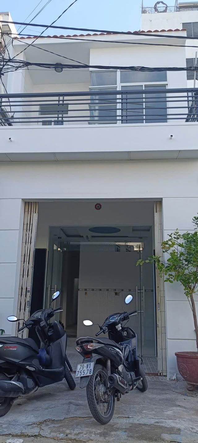 Nhà riêng Nguyễn Bặc, Vĩnh Hòa 60m² giá 4.1 tỷ - Vị trí cao, không ngập lụt!