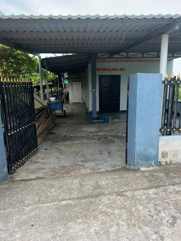 Nhà cấp 4 hẻm Đinh Bộ Lĩnh La Gi 102m² giá 850 triệu - Đầu tư sinh lời!