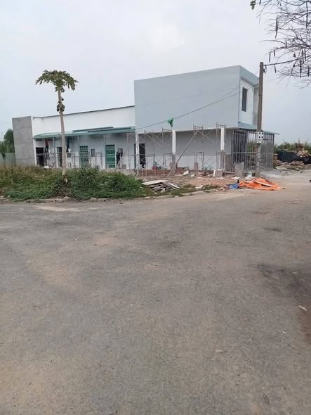 Dãy trọ KDC Tân Đức, Đức Hòa, 125m² giá 2.65 tỷ - Đầu tư sinh lời ngay!