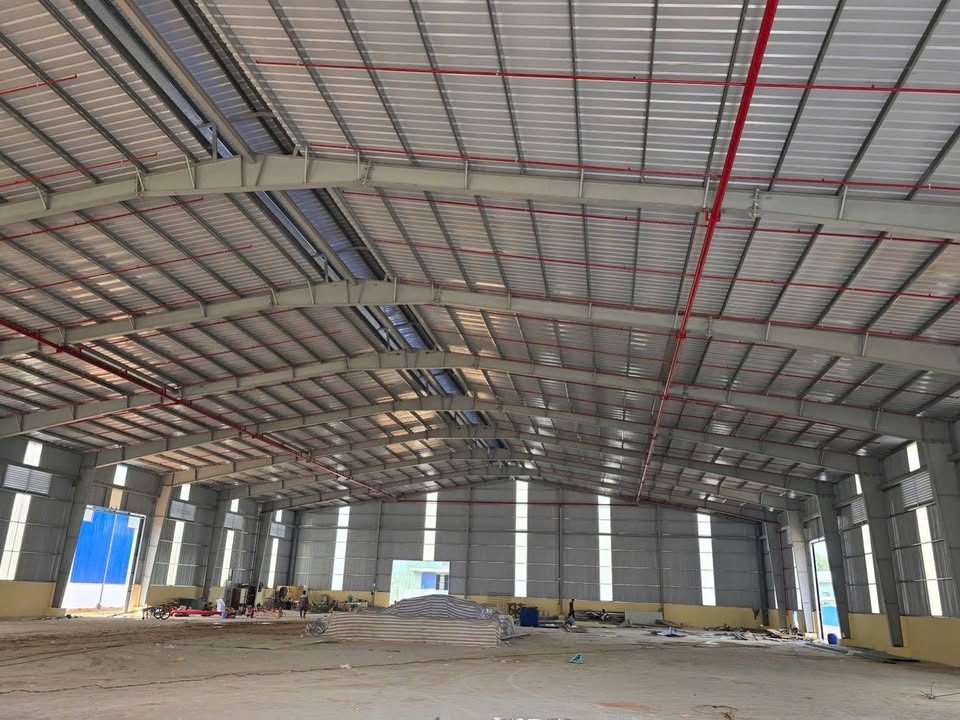 Cho thuê xưởng tại KCN Visip2, Tân Uyên, Bình Dương - Diện tích 16,500m², Giá cực tốt!