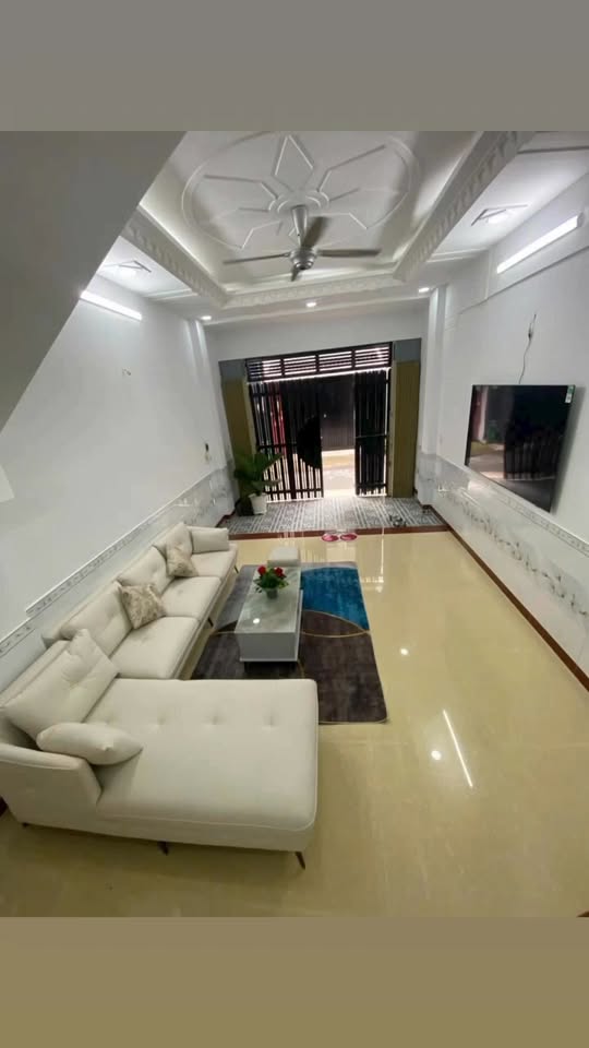 Nhà riêng quận 12, phường Hiệp Thành 52m² giá 5.7 tỷ - Siêu phẩm ô tô vào nhà!