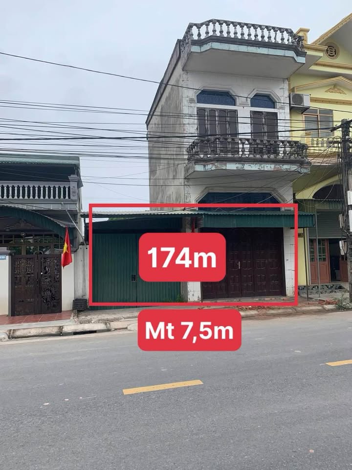 Nhà 2 tầng mặt tiền 7.5m tại Đức Chính - Diện tích 174m², giá chỉ 2 tỷ!