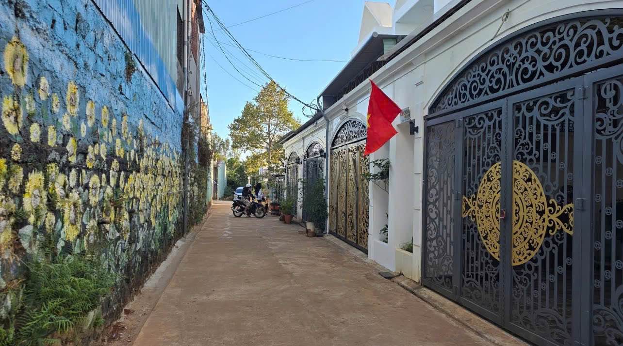 Đất ở 100% tại Nguyễn Viết Xuân, Pleiku 125m² giá chỉ 1.1 tỷ - Cơ hội đầu tư tuyệt vời!