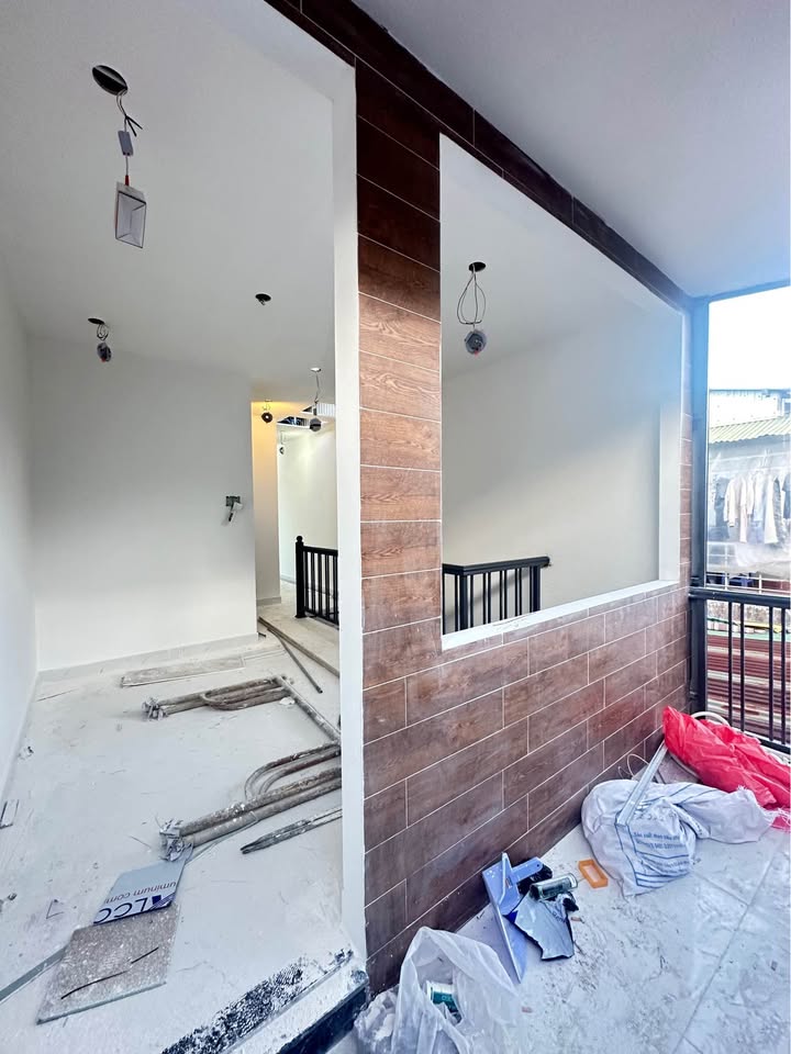 Nhà mới Đường Triệu Việt Vương, Đà Lạt 40m² giá 2.45 tỷ - Định cư lý tưởng!