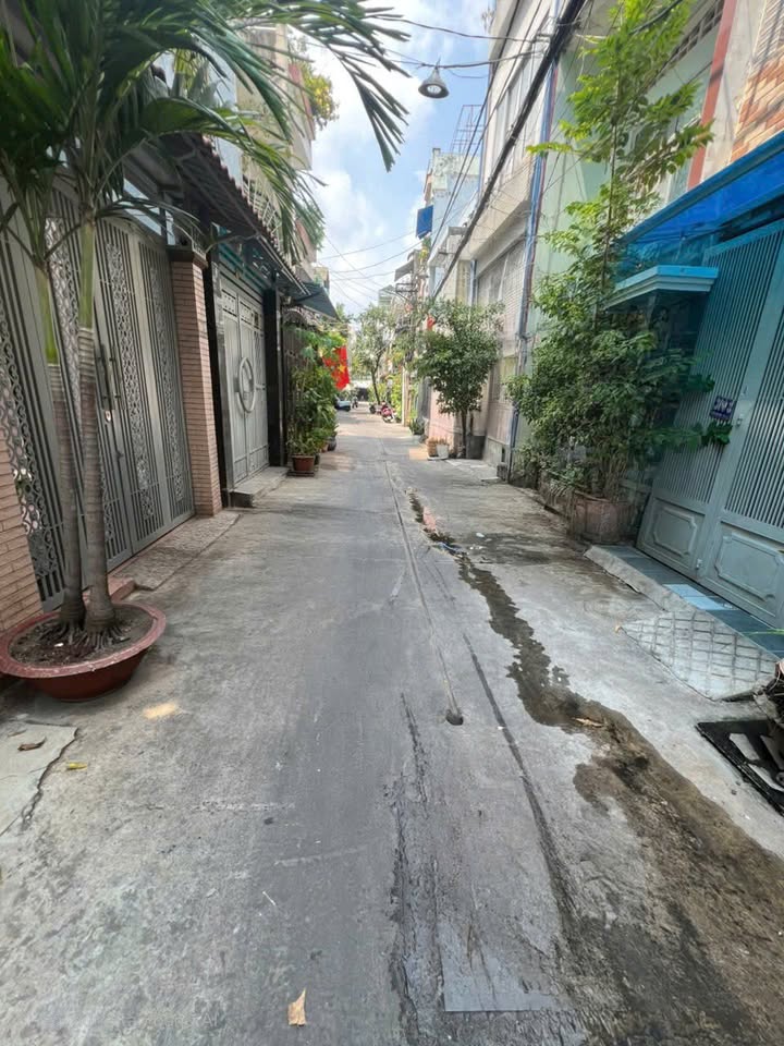 Nhà hẻm xe hơi Lê Đại Hành, Quận 11 - 50m² giá 7.2 tỷ - Đầu tư sinh lời!