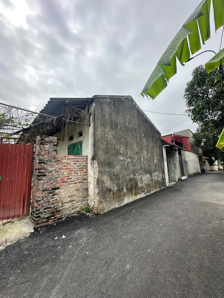 Lô đất TDP Trung, phường Việt Yên 121.5m² giá 1 tỷ - Cơ hội vàng đầu tư!