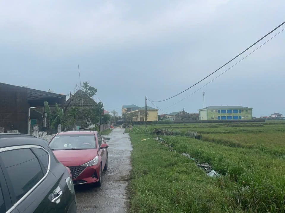 Đất thổ cư Thiên Cầm 208m² - Gần Quốc lộ 8C, giá thỏa thuận!