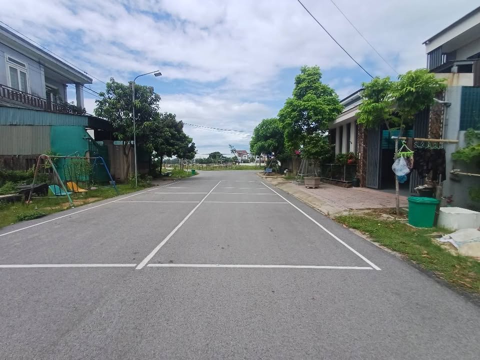 Đất Kinh Nam Thạch Hưng 150m² giá 3 tỷ - Đường rộng 13,5m, đầu tư sinh lời!