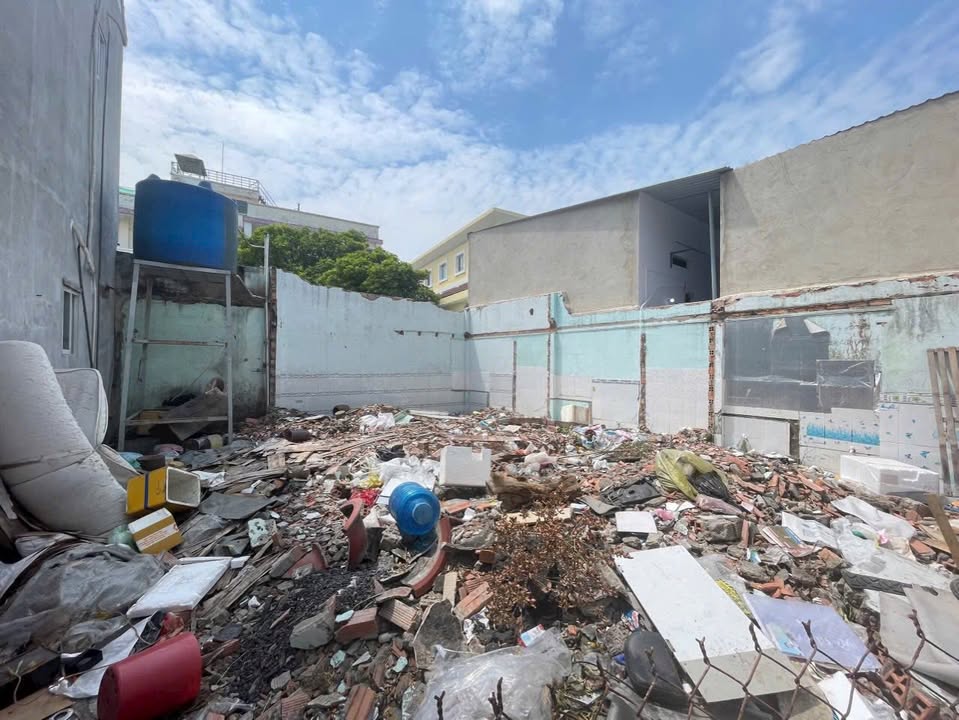 Đất thổ cư Tân Thới Hiệp, Q12, 74.8m² giá 3.25 tỷ - Vị trí đắc địa, sổ riêng!