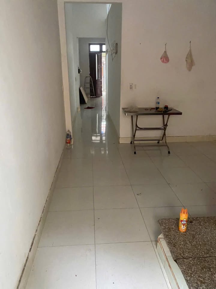 Nhà liền kề cho thuê tại hẻm 288 Huỳnh Văn Lũy, Thủ Dầu Một - Giá chỉ 3.5 triệu/tháng!